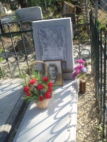 20.	Могила А. М. Листопадова на Армянском кладбище