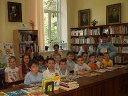 29 мая в библиотеке им. А.В. Калинина состоялся детский утренник «Детство – пора золотая!», посвященный Дню защиты детей