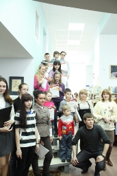 17 апреля в 18.00 в БИЦ им. Гагарина прошло награждение победителей районного детского конкурса рисунка «Космический рисунок». 