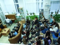 в БИЦ им. Гагарина с 19.00 до 23.00 прошла акция «Библионочь-2012». 