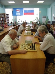 20 июля в Международный День Шахмат в Библиотечно-информационном центре имени А. И. Герцена совместно с Администрацией Советского района города Ростова-на-Дону прошел Шахматный турнир.
